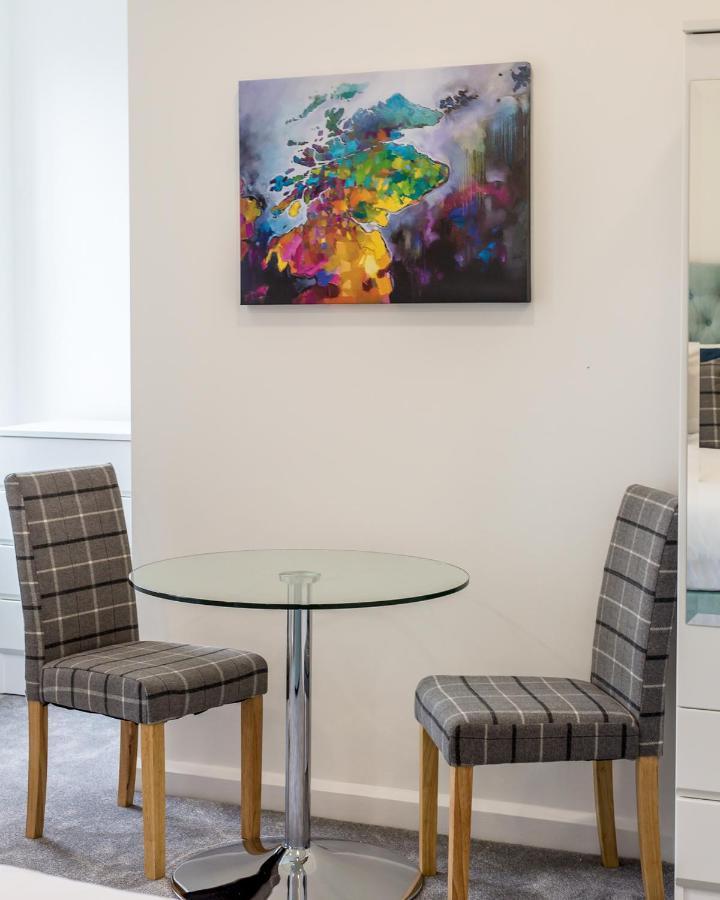 Modern Studio Next To Edinburgh Castle Apartamento Exterior foto