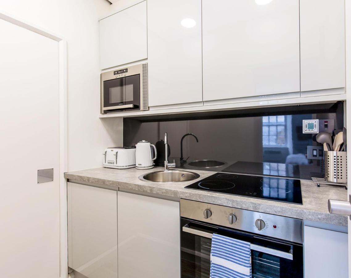 Modern Studio Next To Edinburgh Castle Apartamento Exterior foto